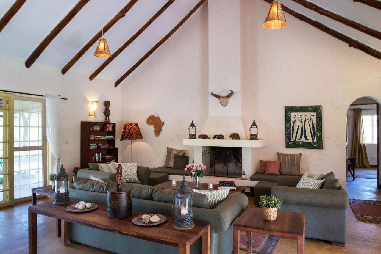 Kili Villa Kilimanjaro Luxury Retreat อารูชา ภายนอก รูปภาพ