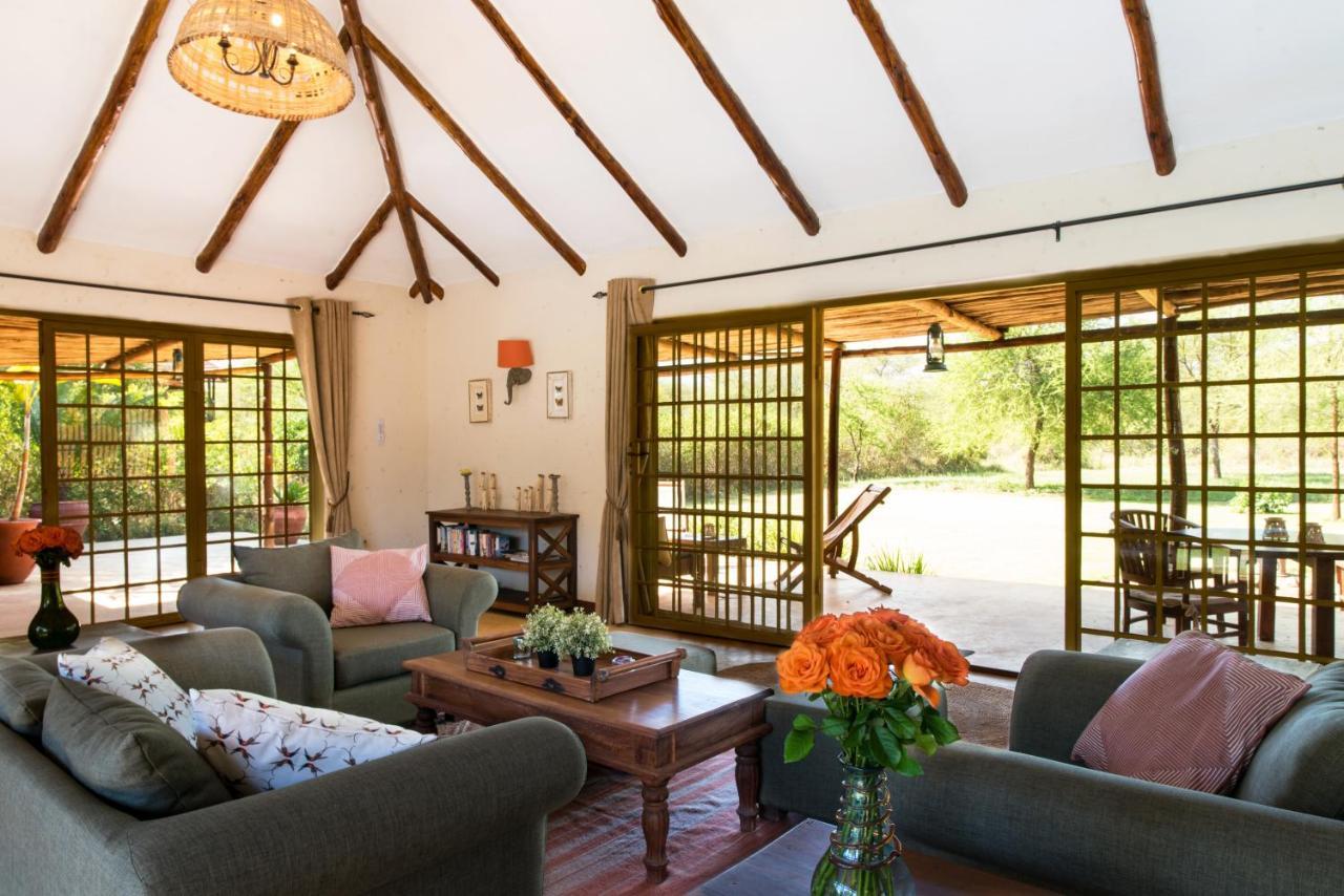 Kili Villa Kilimanjaro Luxury Retreat อารูชา ภายนอก รูปภาพ