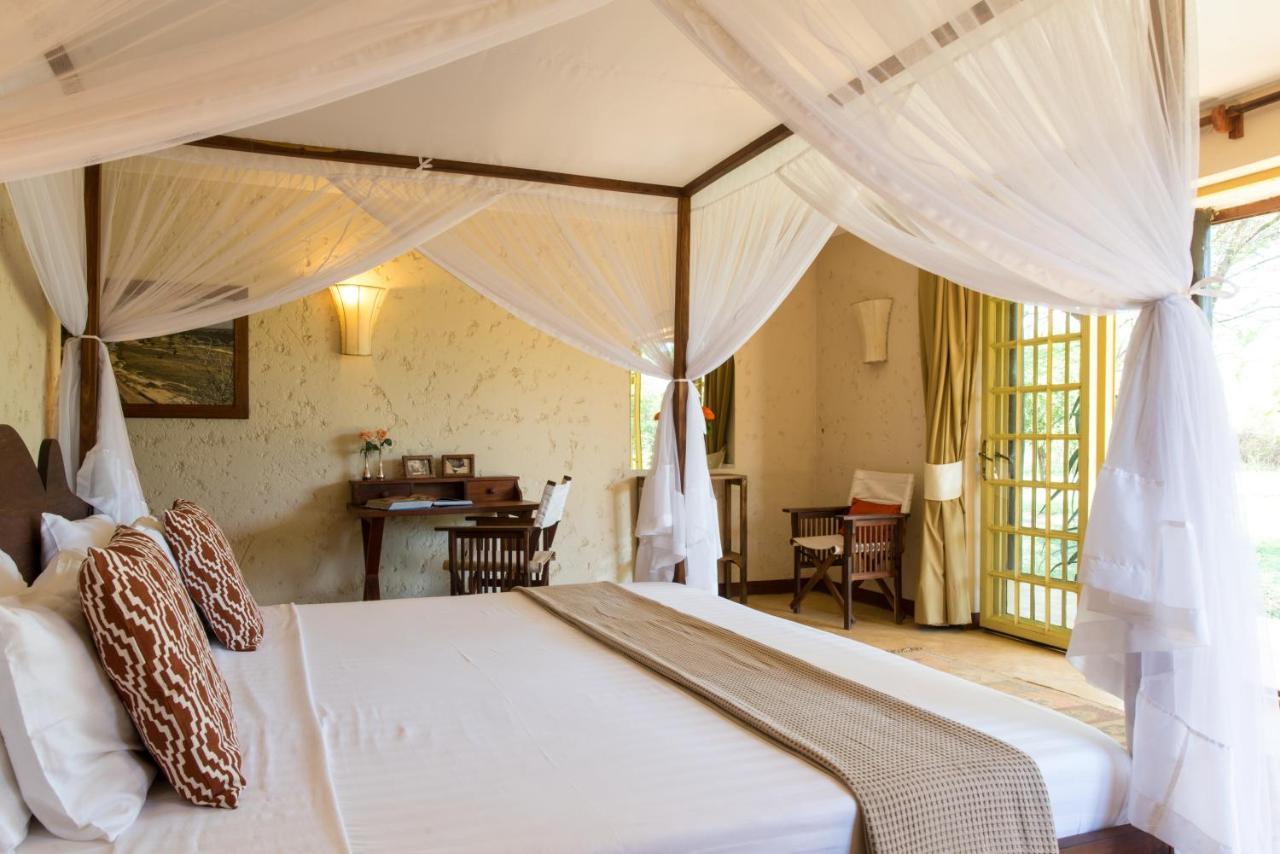 Kili Villa Kilimanjaro Luxury Retreat อารูชา ภายนอก รูปภาพ