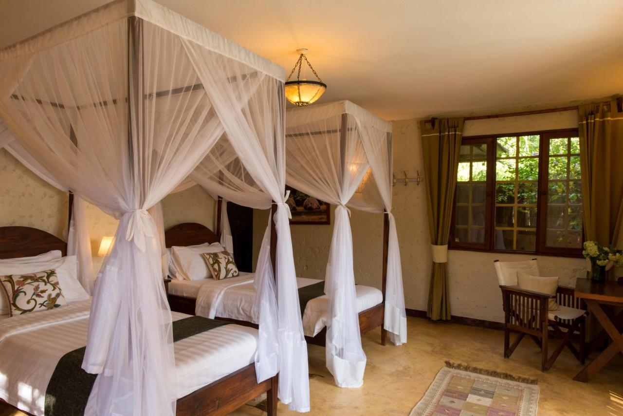 Kili Villa Kilimanjaro Luxury Retreat อารูชา ภายนอก รูปภาพ